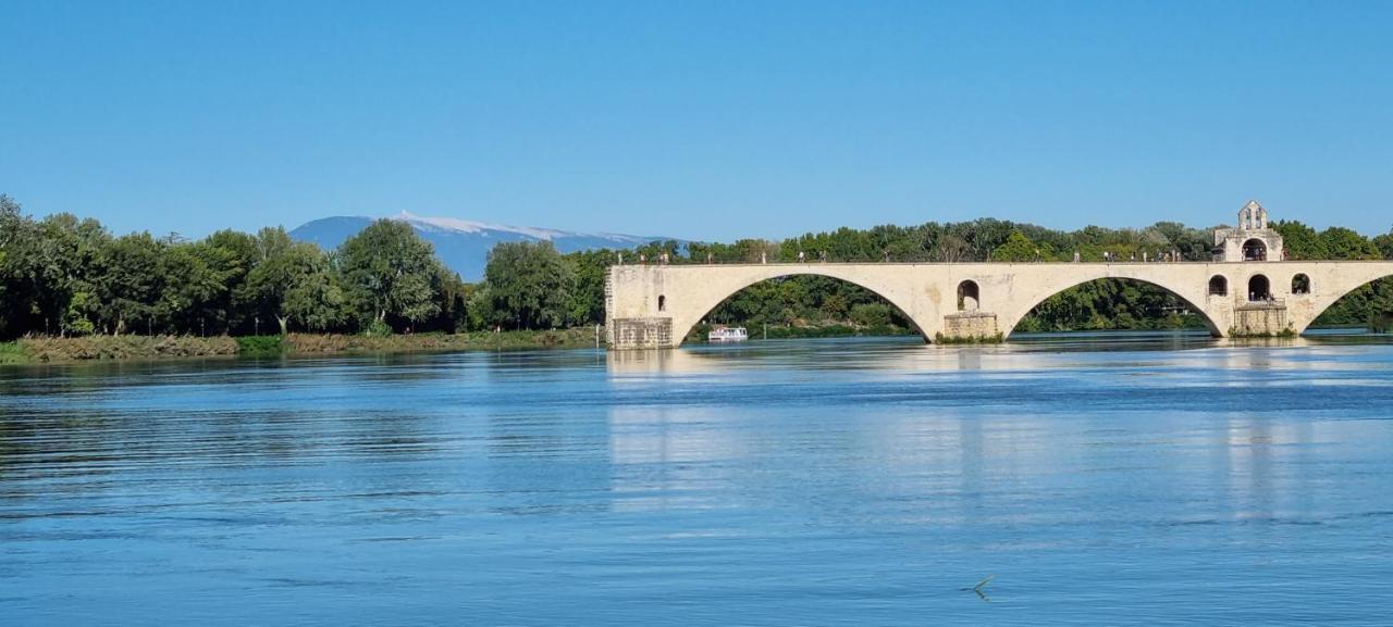 Appart'Hotel Festival Sud Aqua - Avignon Tgv Exterior foto