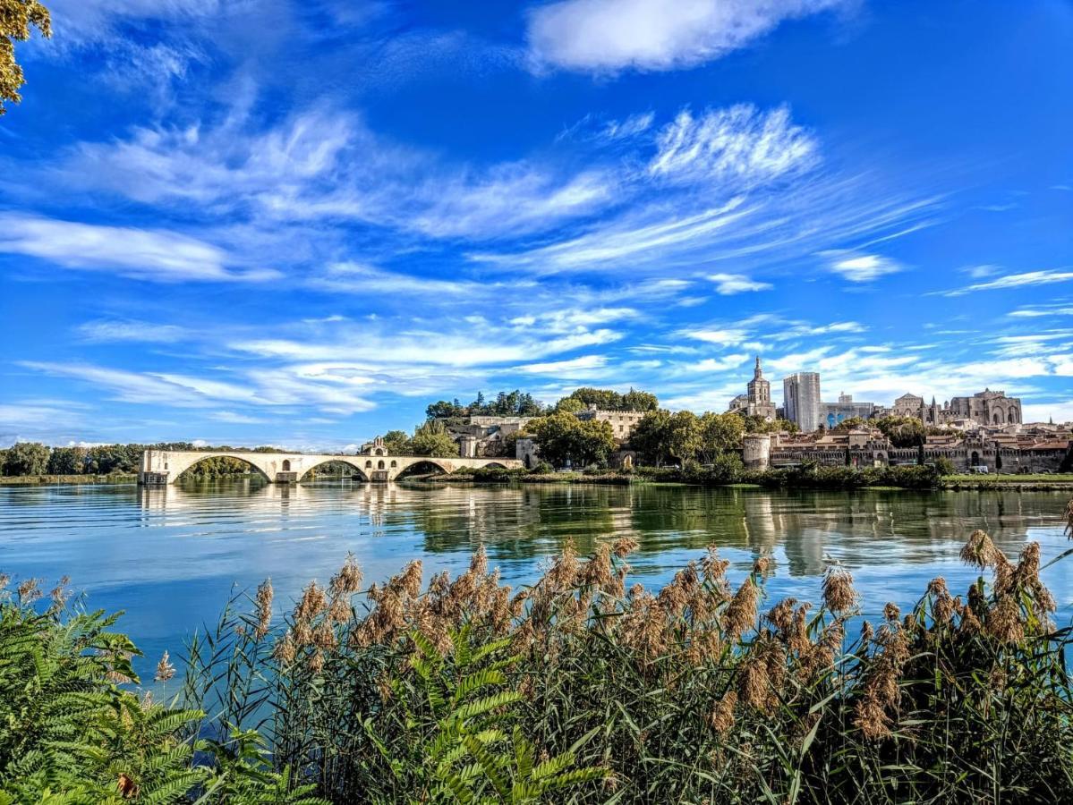 Appart'Hotel Festival Sud Aqua - Avignon Tgv Exterior foto